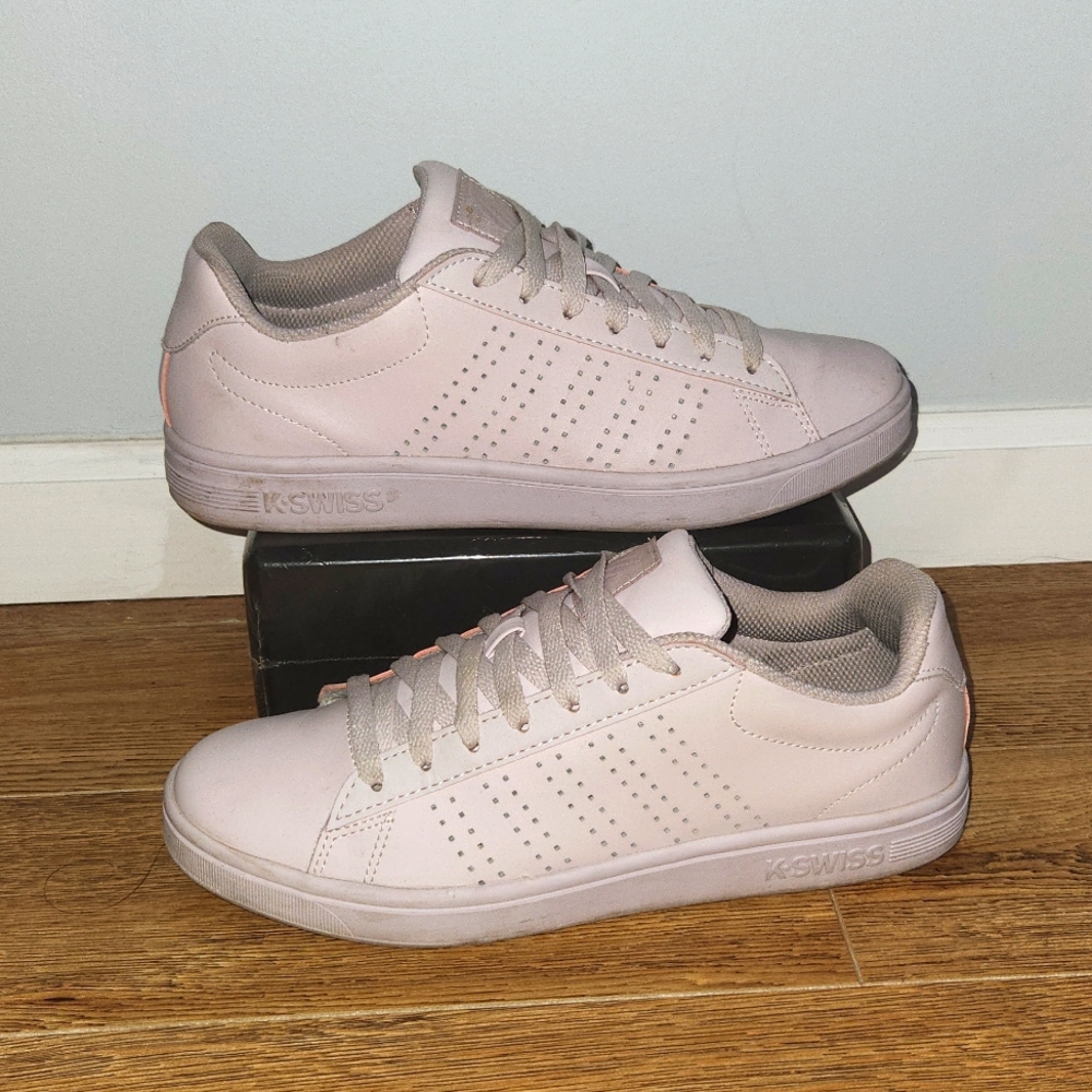 Kswiss